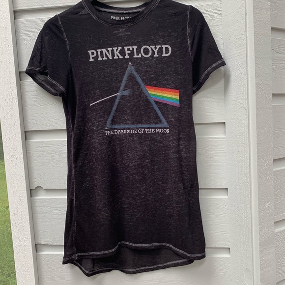 Pink Floyd Tops - PINK FLOYD Graphic Band T Shirt  XS